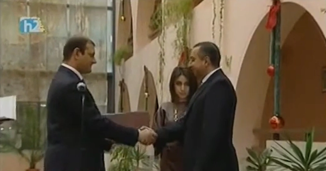 Yerevan Mayor Honors the Cafesjian Center for the Arts with a Certificate of Gratitude