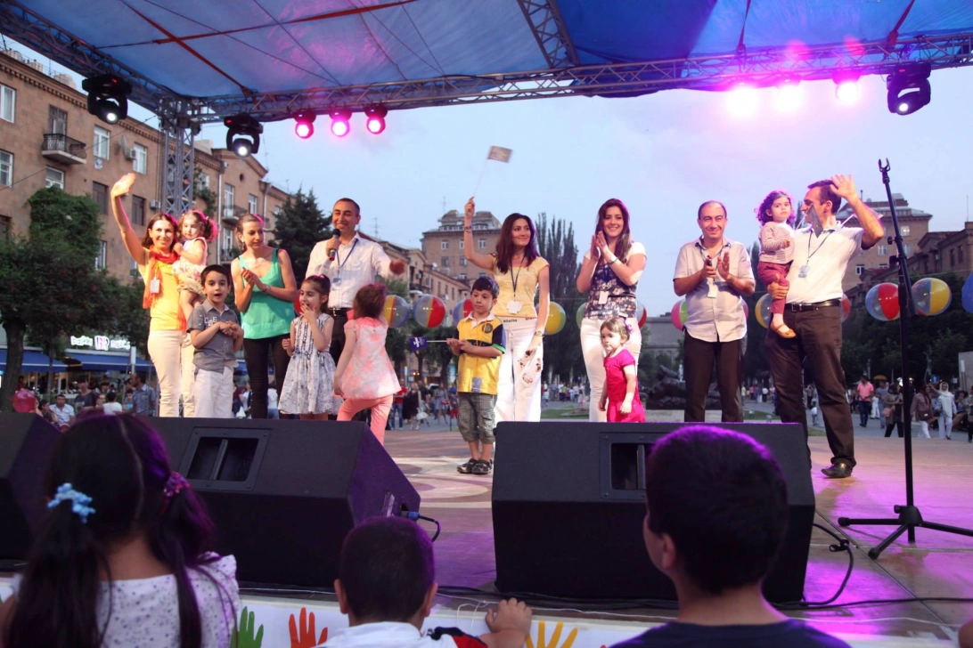 Երեխաների պաշտպանության միջազգային օր, 2015
