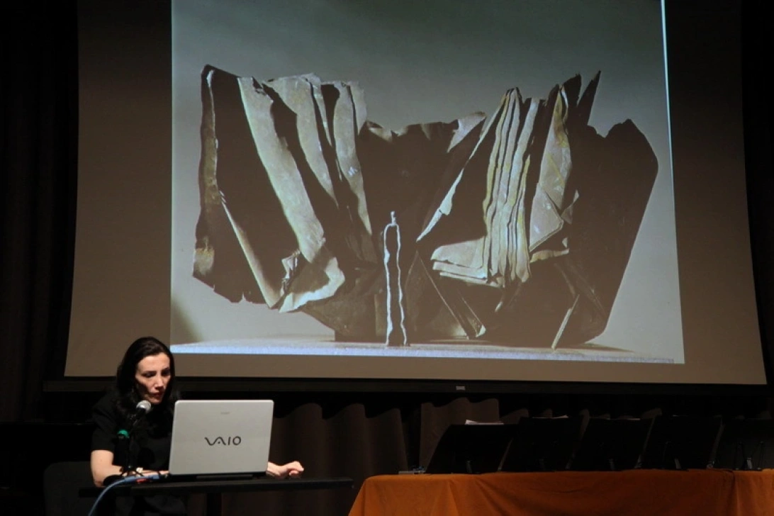 ENCOUNTERS WITH ART: Arto Tchakmakchian