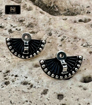 Earring Fountain CCA nail