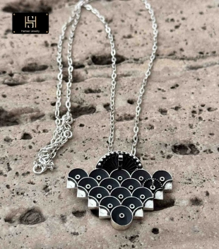 Necklace Fountain CCA