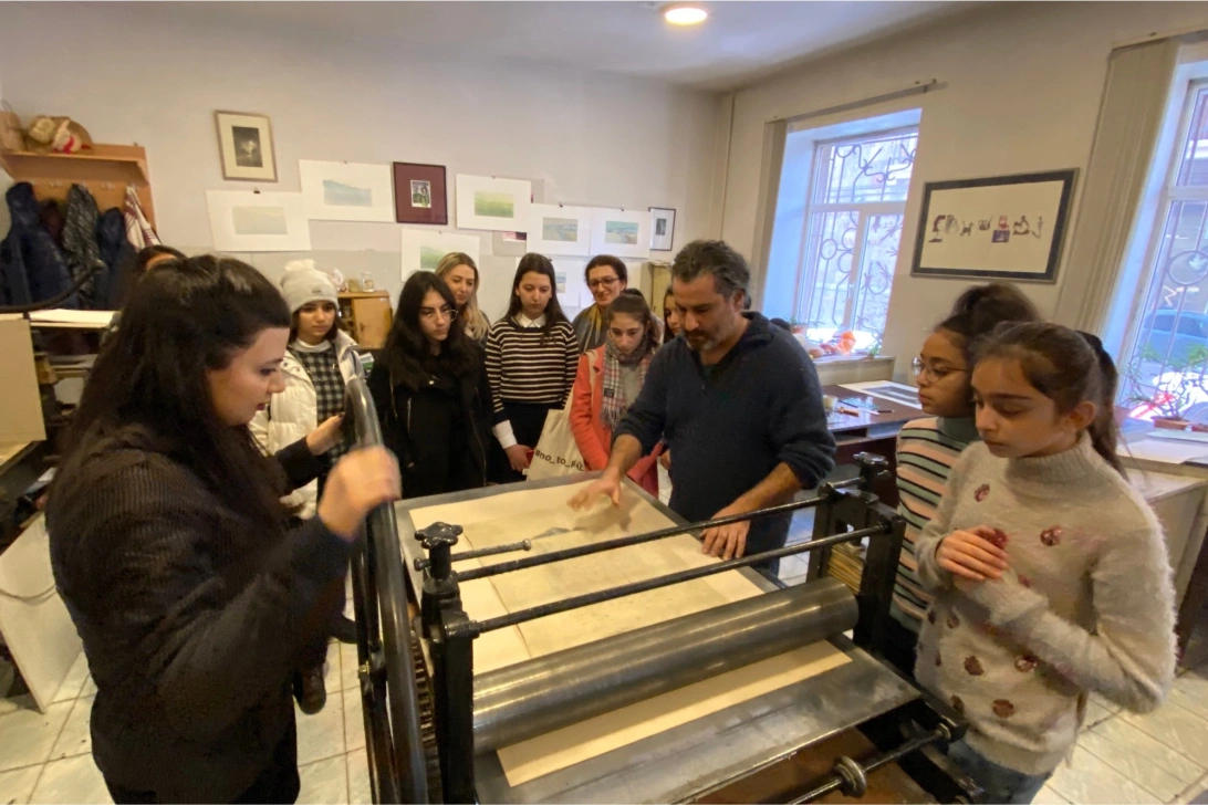 "Discovering the Graphic Arts: Game-Excursion" Educational Program