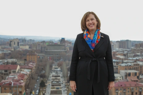 U.S Ambassador Kvien at the Cafesjian Center for the Arts
